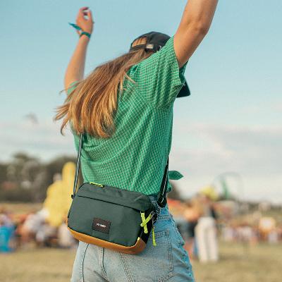 GO 크로스바디백 스프루스그린